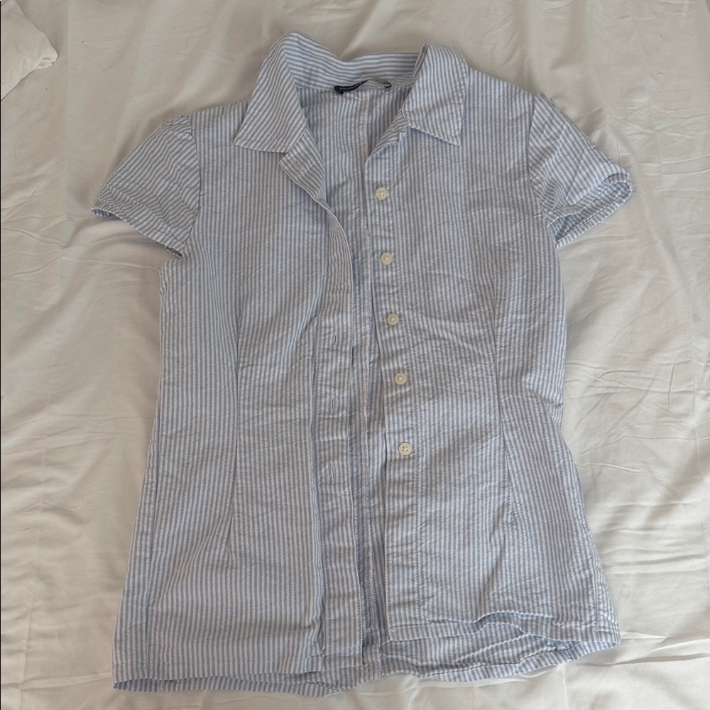 Brandy Melville Blue and White Striped Button-Up Shirt